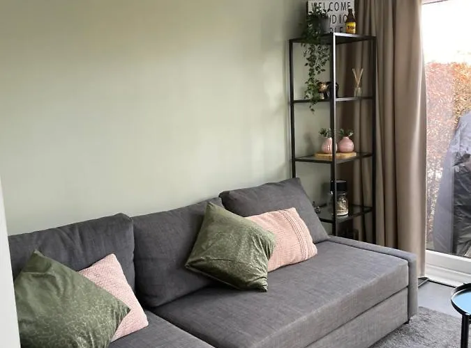 Studio Triple B ホテル